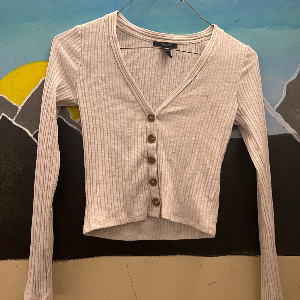 Long sleeve button down crop